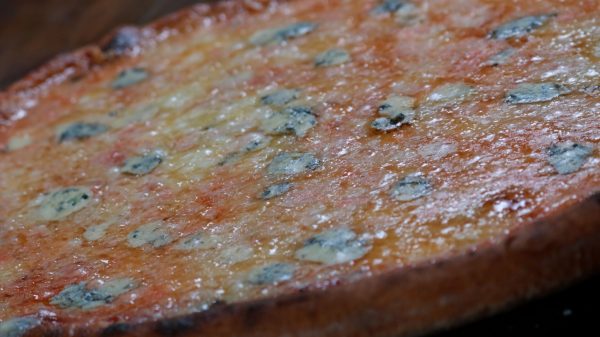 Pizza 4 Quesos - Imagen 4